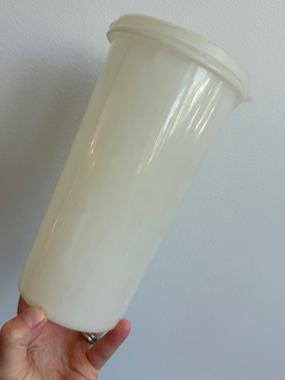 Vintage Tupperware handolier container